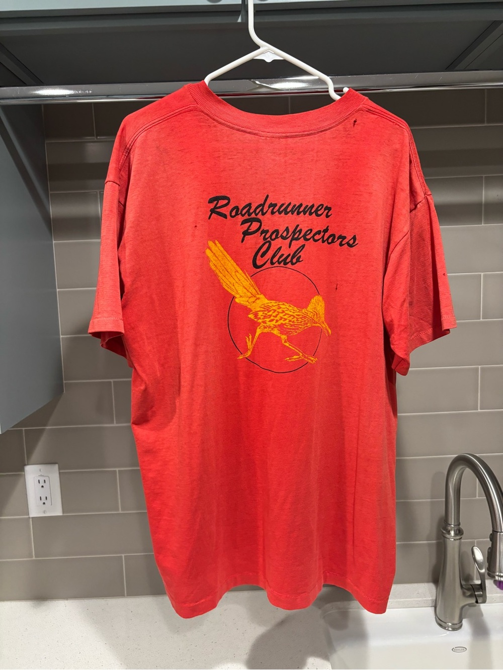 Vintage 1989 Roadrunner Prospectors Club Single Stitch Red Tee Size XXL
